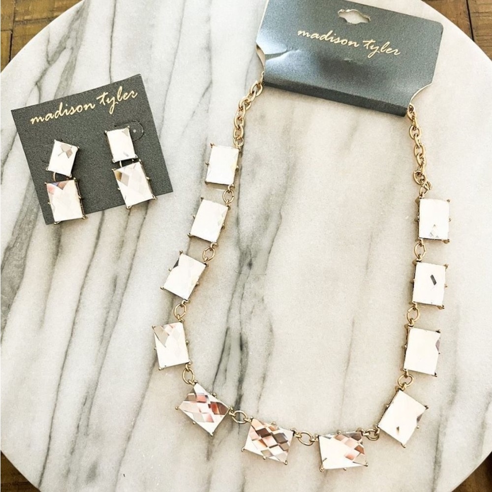 🆕 Madison Tyler Necklace & Earrings Crystal and Gold Square Cut Jewelry Set